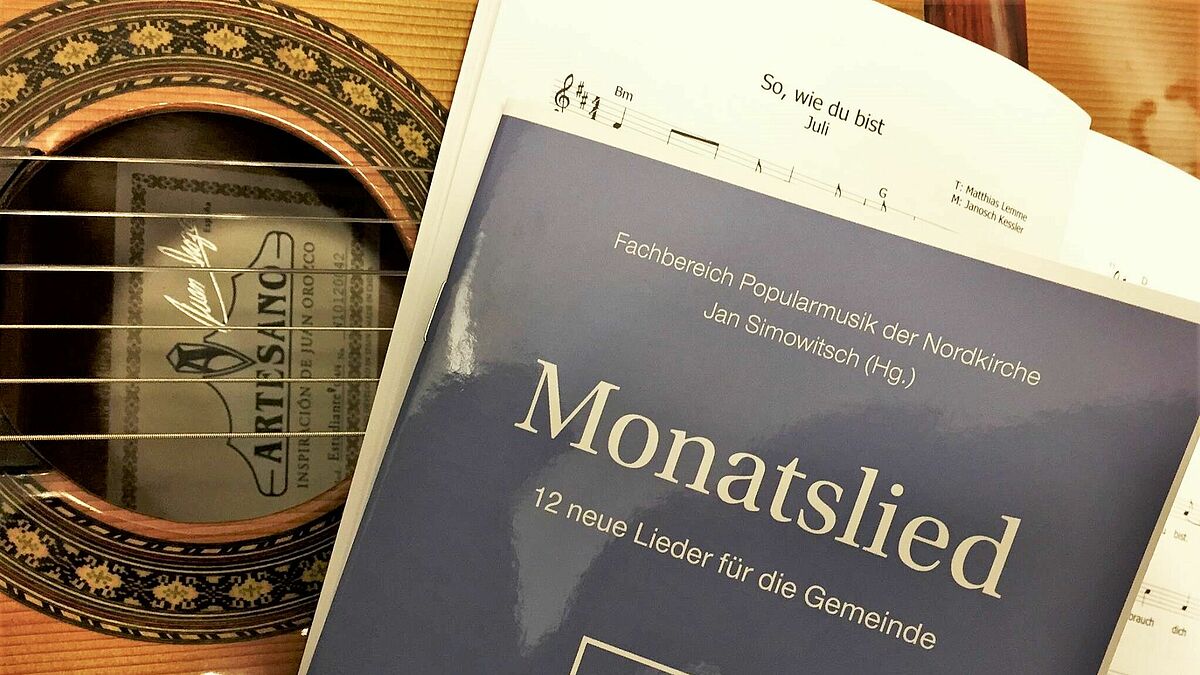 Das erste Monatslied-Notenheft