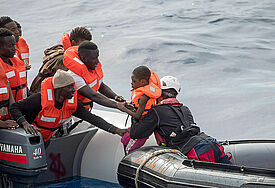 Die Sea-Watch im Einsatz im Mittelmeer (Archiv 2016)