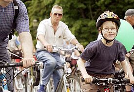 Von mehr als 60 Startpunkten in Hamburg und Umgebung geht es bei der Fahrrad-Sternfahrt in die City