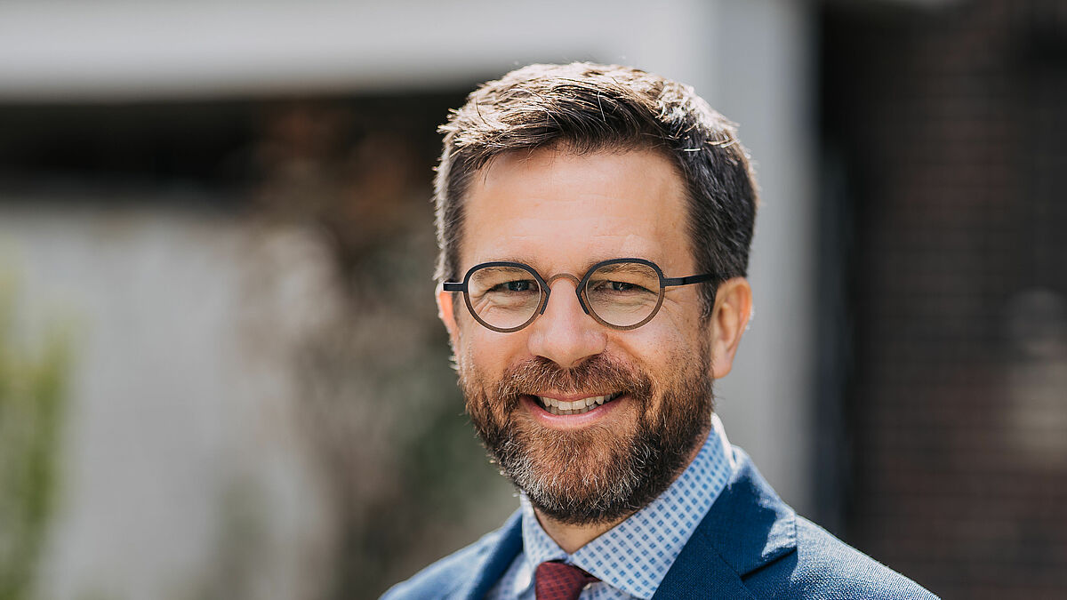 Der neue Kommunikationsdirektor der evangelischen Nordkirche, Michael Birgden.