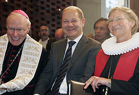 Eröffnung Ökumenisches Forum HafenCity: Erzbischof Werner Thissen, Hamburgs Bürgermeister Olaf Scholz, Bischöfin Kirsten Fehrs (v.l.n.r.)