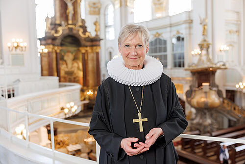 &bdquo;In aller Friedlosigkeit der Welt den Frieden suchen und der Ohnmacht die Macht nehmen&ldquo;