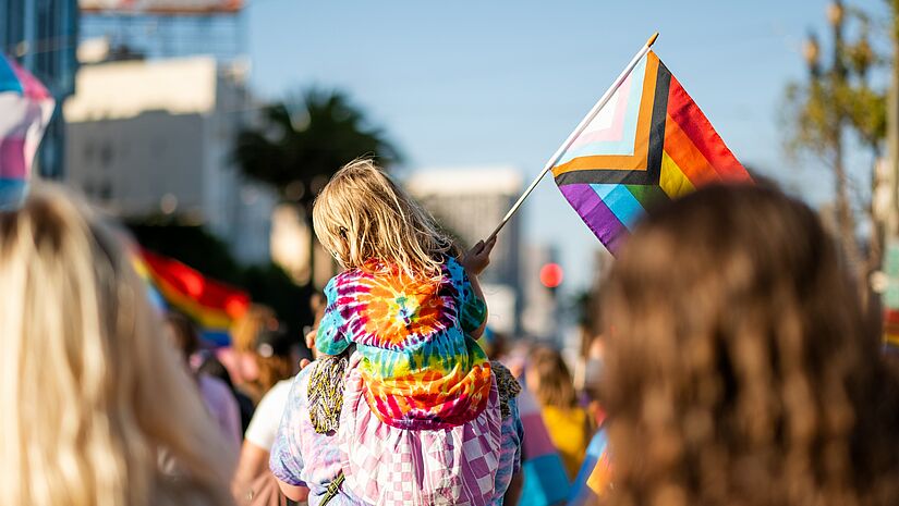 Der CSD ist eine Demonstration für die Rechte der LGBTIQ+-Community. 