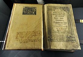 Die Lutherbibel wurde anfangs anonym gedruckt. Die Angst vor Verfolgung war groß. 
