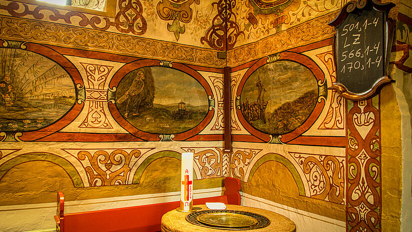Wandmalerei über Taufbecken in Kirche Drelsdorf