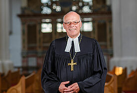 Gerhard Ulrich ist seit 2013 Landesbischof der an Pfingsten 2012 neu gegründeten Nordkirche