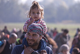 Flüchtlinge aus Syrien, Afghanistan und dem Irak an der kroatischen Grenze (Archiv 2015)
