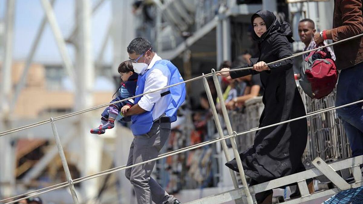Im Mittelmeer gerettete Boat-People (Symbolbild) 