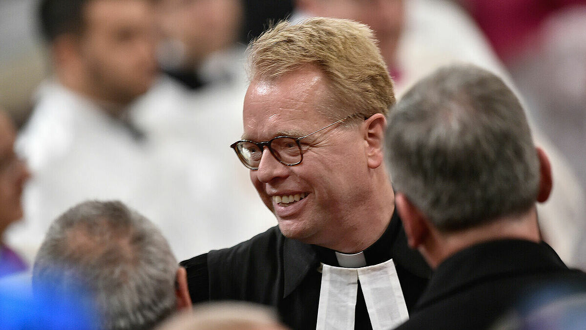 Pastor Jens-Martin Kruse in Basilika Sankt Paul vor den Mauern in Rom.