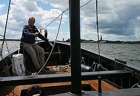 Pastor Michael Bruhn mit dem Jesusboot auf der Schlei (Archiv).