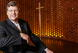 Bischof Dr. Hans-Jürgen Abromeit