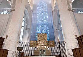 Die Installation "arca" von Clemens Tremmel in der Hauptkirche St. Katharinen.