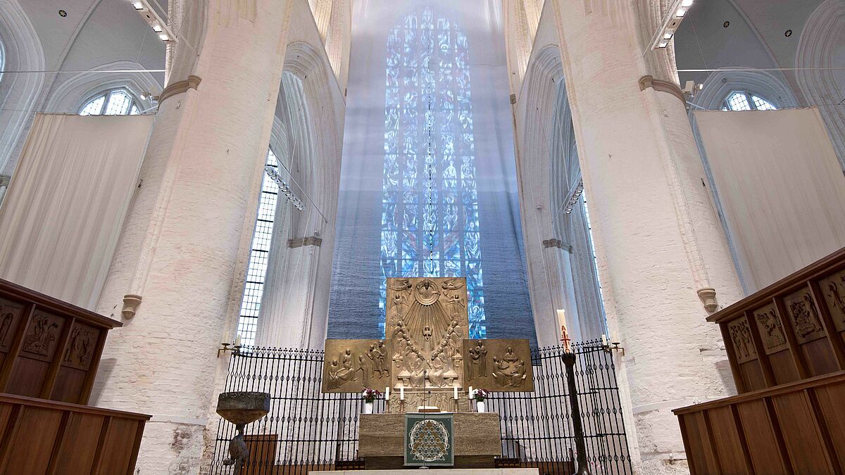 Die Installation "arca" von Clemens Tremmel in der Hauptkirche St. Katharinen.