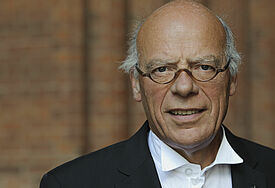 Der gebürtige Hamburger Gerhard Ulrich ist seit 2013 der Landesbischof der Nordkirche