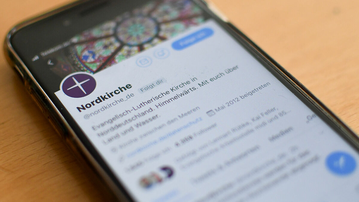 #DigitaleNordkirche ist der neue Hashtag, über den digitale Angebote der Nordkirche zu finden sind.