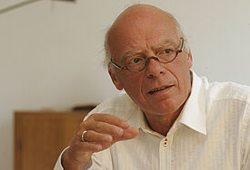 Landesbischof Gerhard Ulrich.