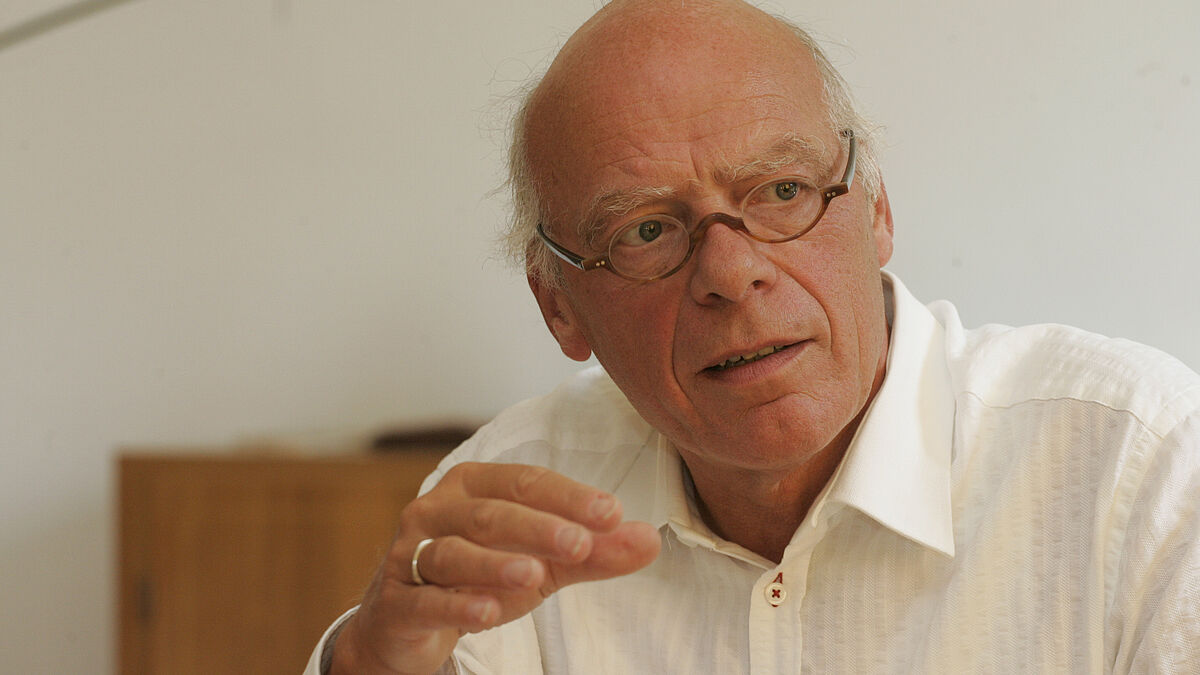 Landesbischof Gerhard Ulrich.
