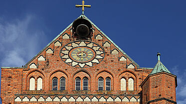 Der Giebel der Westseite des Münsters von Bad Doberan