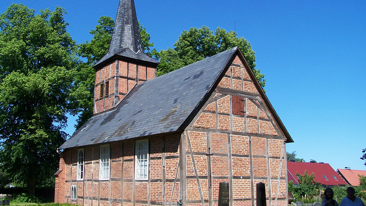 Die Fachwerkkirche von Gischow besteht seit 300 Jahren