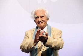 Der evangelische Theologe Jörg Zink ist tot. Er starb 9. September im Alter von 93 Jahren in seinem Haus in Stuttgart (Foto: epd-Archiv 2009)