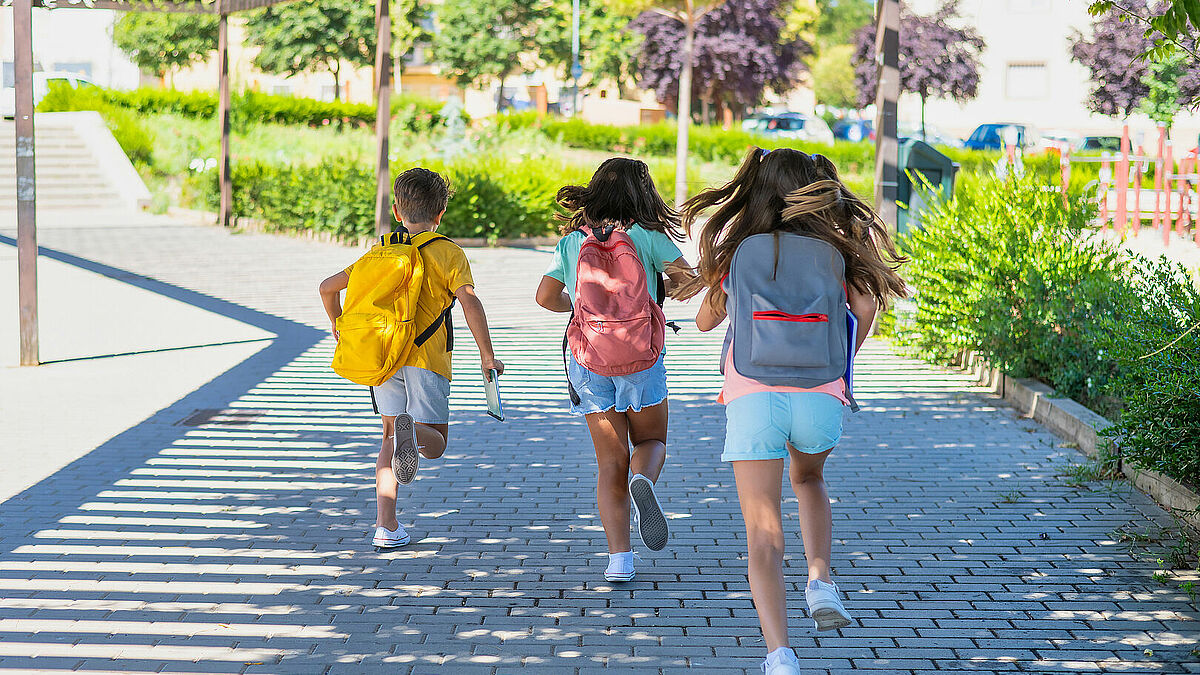Die evangelischen Schulen in Mecklenburg-Vorpommern sind gut ausgelastet, es gibt Wartelisten. Doch es fehlt an Lehrkräften. 