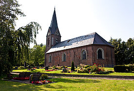Die im Jahr 1113 erbaute Kirche St. Michael in Welt auf Eiderstedt feiert in diesem Jahr ihren 900. Geburtstag.