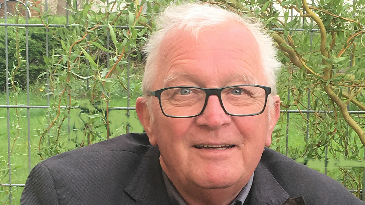 Er ist der neue Prädikant in der Gemeinde Semlow-Eixen (Kirchenkreis Pommern): Harald Tschirpke.