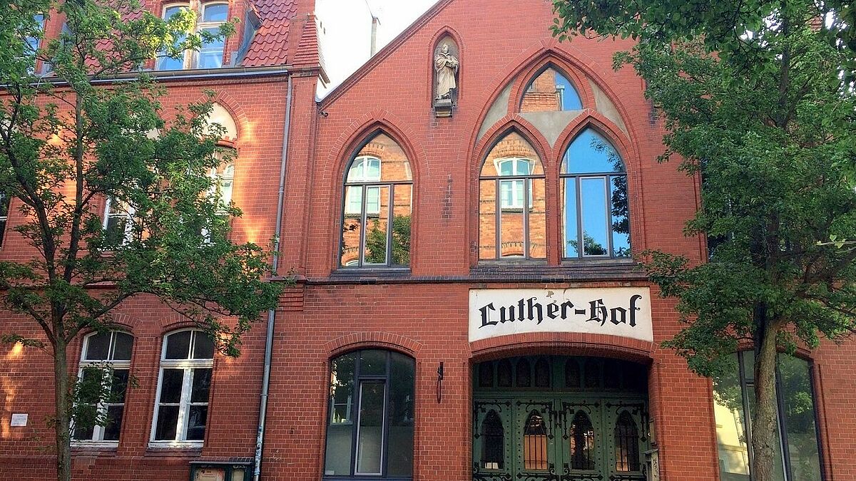 Der Lutherhof in Greifswald vor seiner Sanierung. Er soll bald barrierefrei werden. 