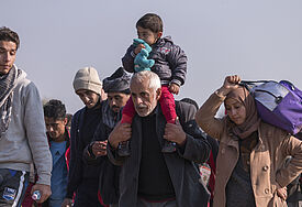 Eine syrische Familie auf der Flucht nahe der Grenze zu Kroatien