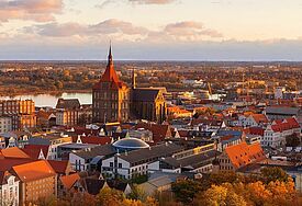 Hansestadt Rostock im Abendlicht 