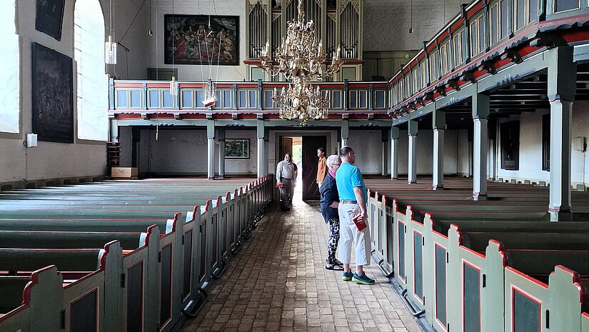 Blick in die Breklumer Kirche