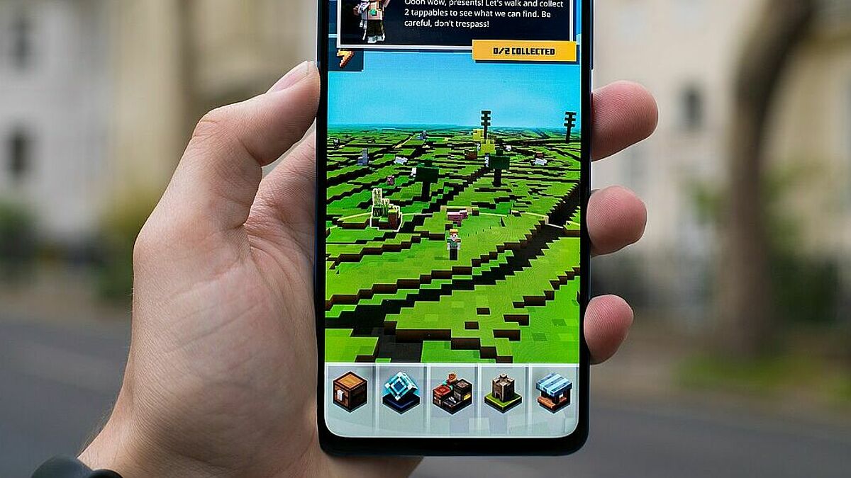 Beim Computerspiel Minecraft kann man online seine ganz eigenen Fantasiewelten erbauen.