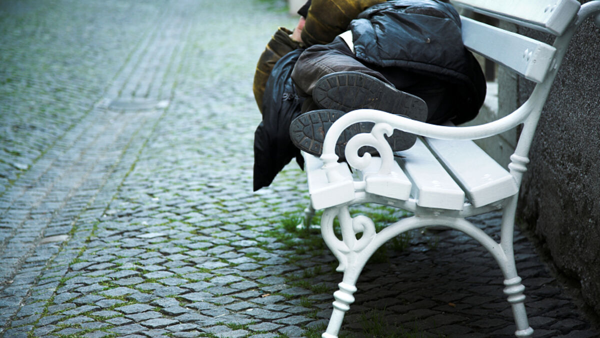 Hamburg startet Winternotprogramm für Obdachlose (Symbolbild).