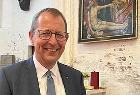 Pastor Michael Stahl in der Hauptkirche St. Katharinen zu seiner Amtseinführung.