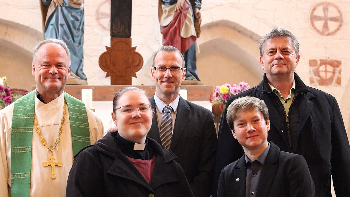 Bischof Jeremias, Kim-Bianca Grätz (Steinhäger Pastorin), Dr. Jan Menkhaus, Sabine Firnhaber, Bauernpräsident Karsten Trunk 