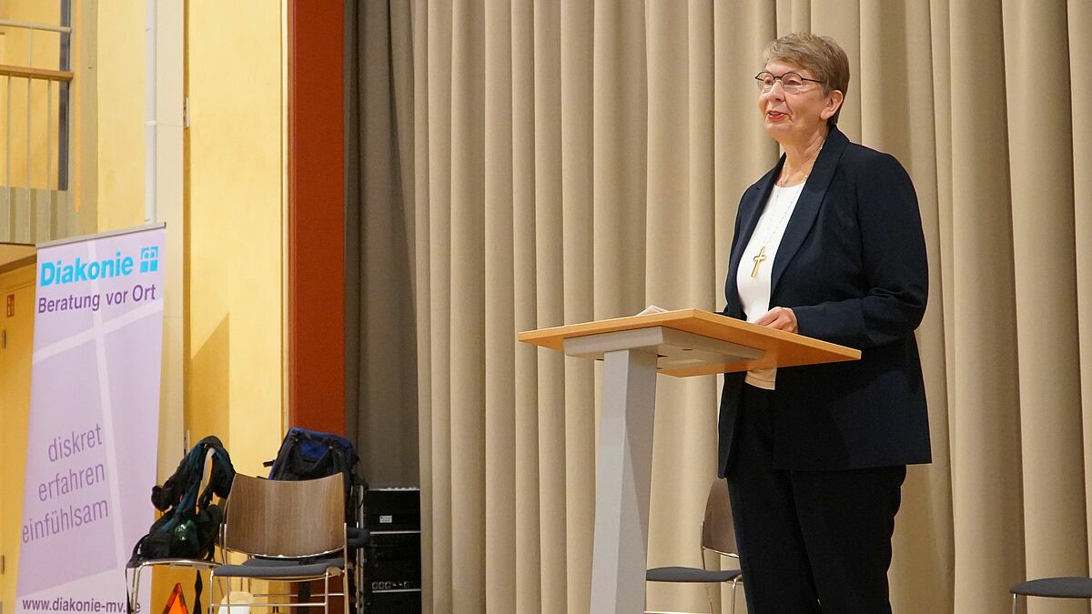 Kristina Kühnbaum-Schmidt würdigt zum Jubiläum die Arbeit der Beratungsstellen