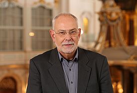 Kirchenmusikdirektor Christoph Schoener
