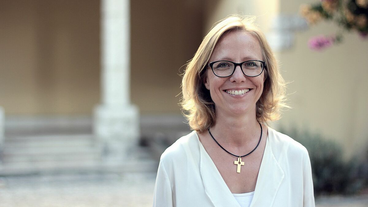 Pastorin Nora Steen