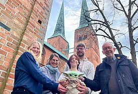 Team Star Wars vor dem Lübecker Dom 