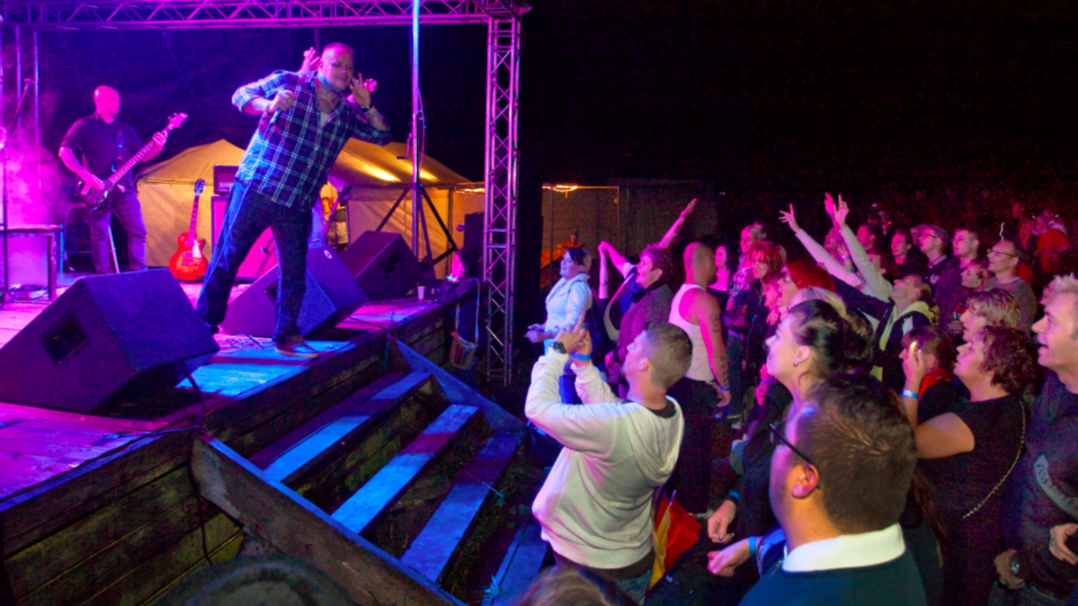 Die Band "Haudegen" beim Musikfestival "Jamel rockt den Förster" (Foto von 2012)