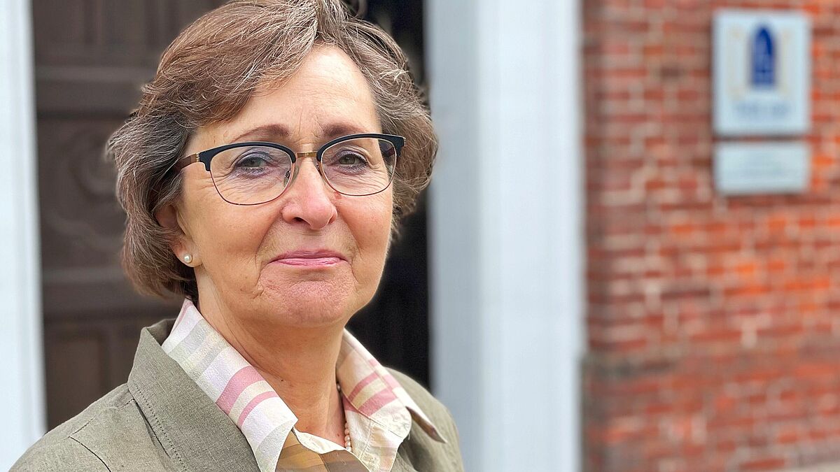 Ingrid Neervort aus Siebenbäumen erhält am Sonntag, 28. August, in einem feierlichen Gottesdienst das Ansgarkreuz. 