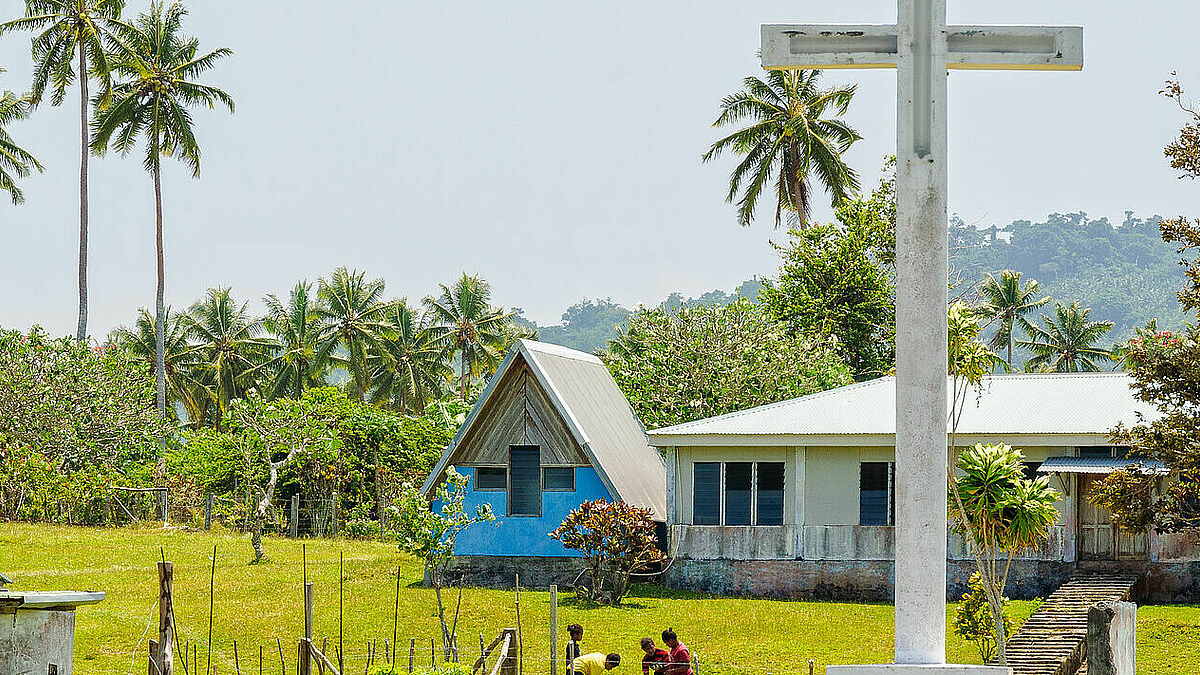 Eine Kirche in Port Olry auf der Insel Espiritu Santu in Vanuatu. Eine Kirche in Port Olry auf der Insel Espiritu Santu in Vanuatu.