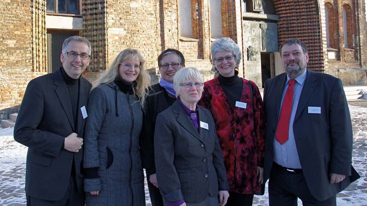 v.l.nr.:Friedemann Magaard, Christina Timm, Annegret Wegner-Braun, Renate Schipplick, Margit Baumgarten, Klaus Dieter Kaiser