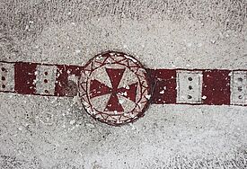 Deckenmalerei der ersten Christengemeinden in den versteckten Kirchen von Kappadokien in der Türkei (Symbolbild)