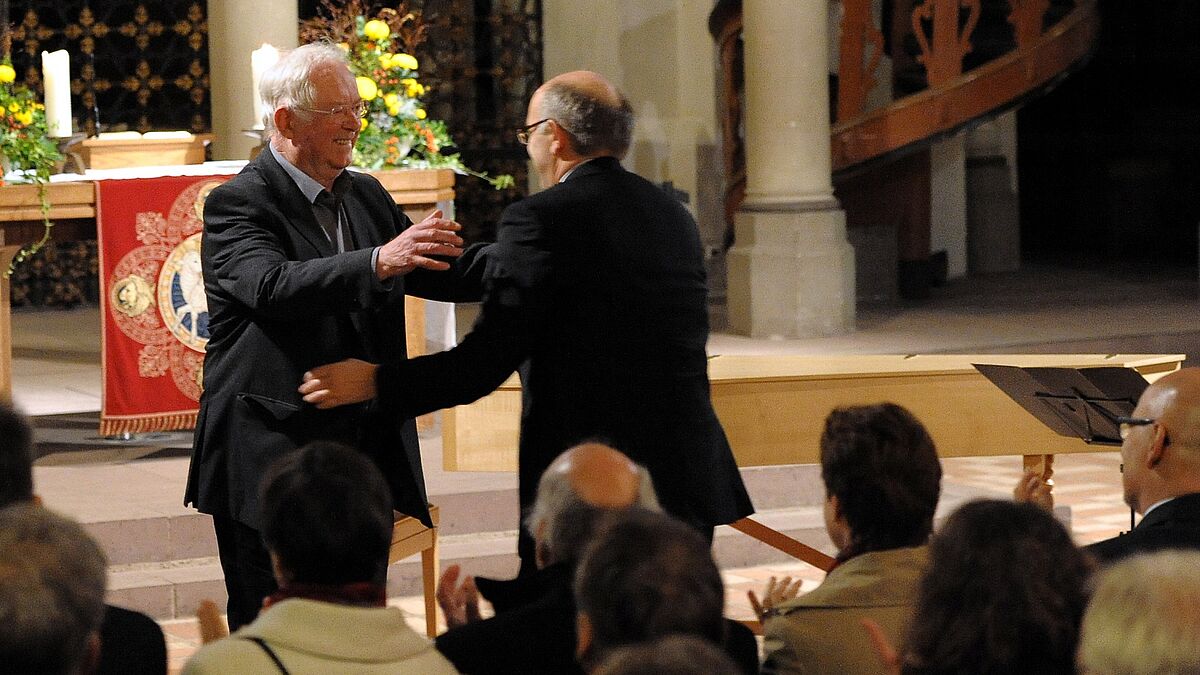 Professor Fulbert Steffensky und Bischof Gothart Magaard im St. Petri-Dom zu Schleswig