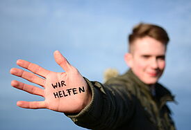 Ehrenamtlicher Helfer (Symbolbild)