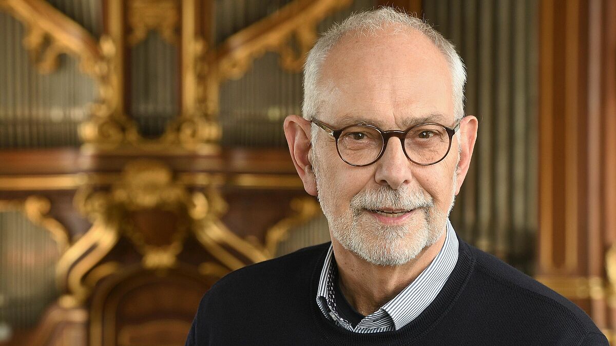 Er leitet zum letzten Mal die Bach-Wochen: Michel-Kantor Christoph Schoener.