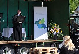 Pastor Schröder