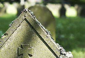 Ein Kriegsgrab auf dem Friedhof von Hamburg-Ohlsdorf