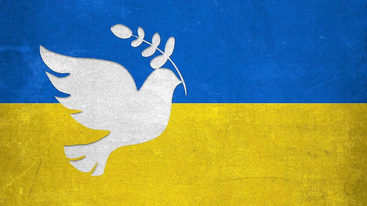 Viele Kirchenkreise und Gemeinden der Nordkirche haben Hilfen für die vom Krieg in der Ukraine Betroffenen organisiert, um das Leid etwas zu lindern. 